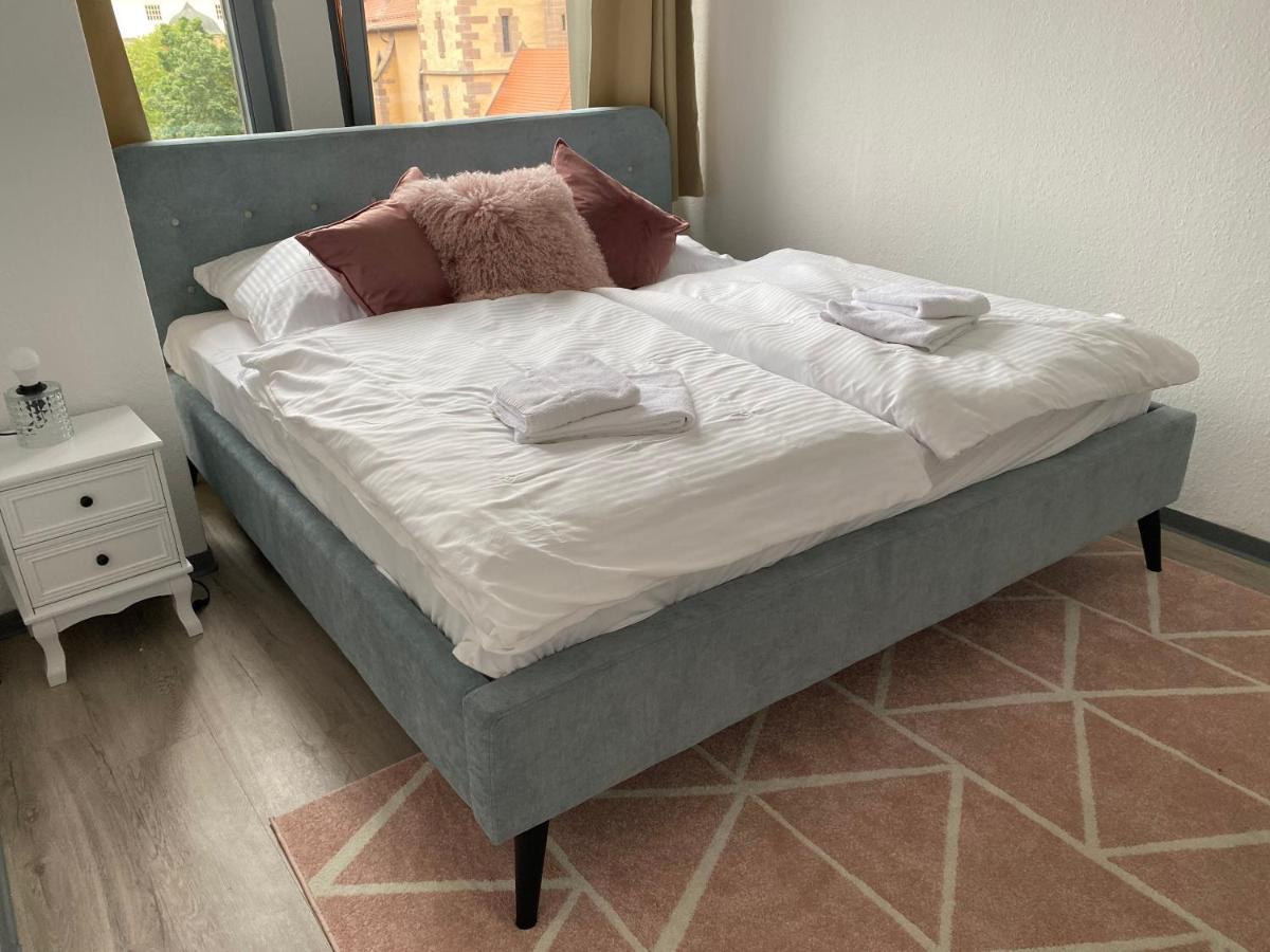 Urbansuites - Modern & Zentral In Der City - Dein Zuhause In Stuttgart Estugarda Exterior foto