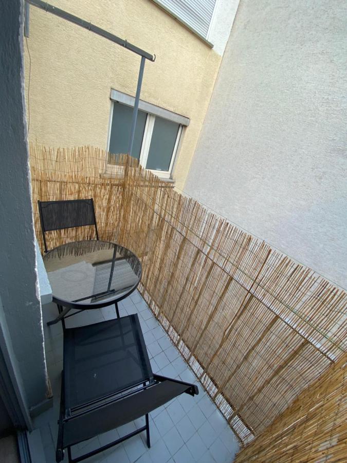 Urbansuites - Modern & Zentral In Der City - Dein Zuhause In Stuttgart Estugarda Exterior foto